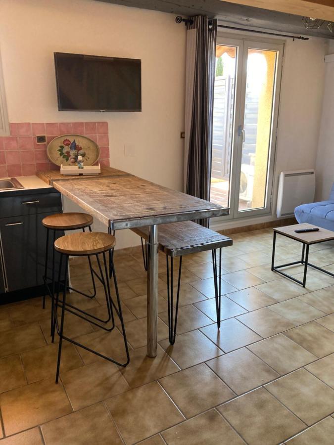 Grande Terrasse Clim Parking Prive Smart Tv, Local Velos Entraigues-sur-la-Sorgue Luaran gambar